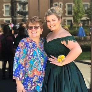 Meet your Posher, Mallory